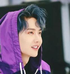 娱乐圈热搜爆料王一博,热搜背后的实力与魅力 第1张 娱乐圈热搜爆料王一博,热搜背后的实力与魅力 第1张